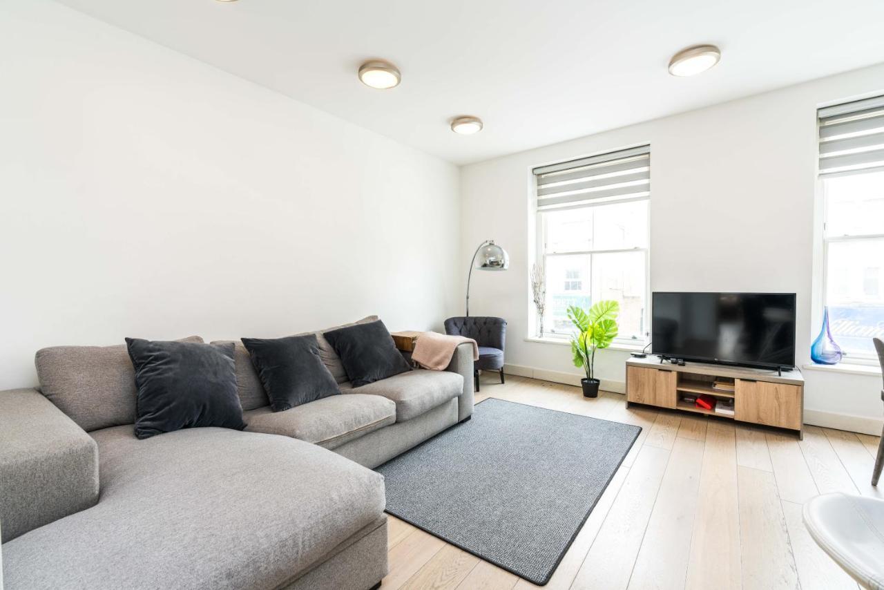 Spacious 2 Bedroom / Earls Court / Kensington ロンドン エクステリア 写真
