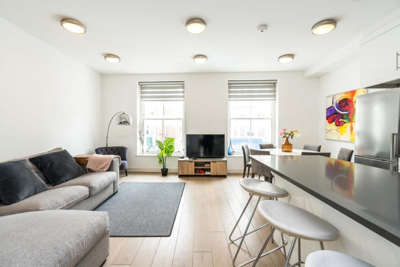 Spacious 2 Bedroom / Earls Court / Kensington ロンドン エクステリア 写真